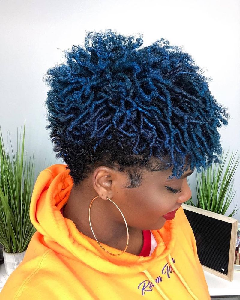 Chic Finger Coils