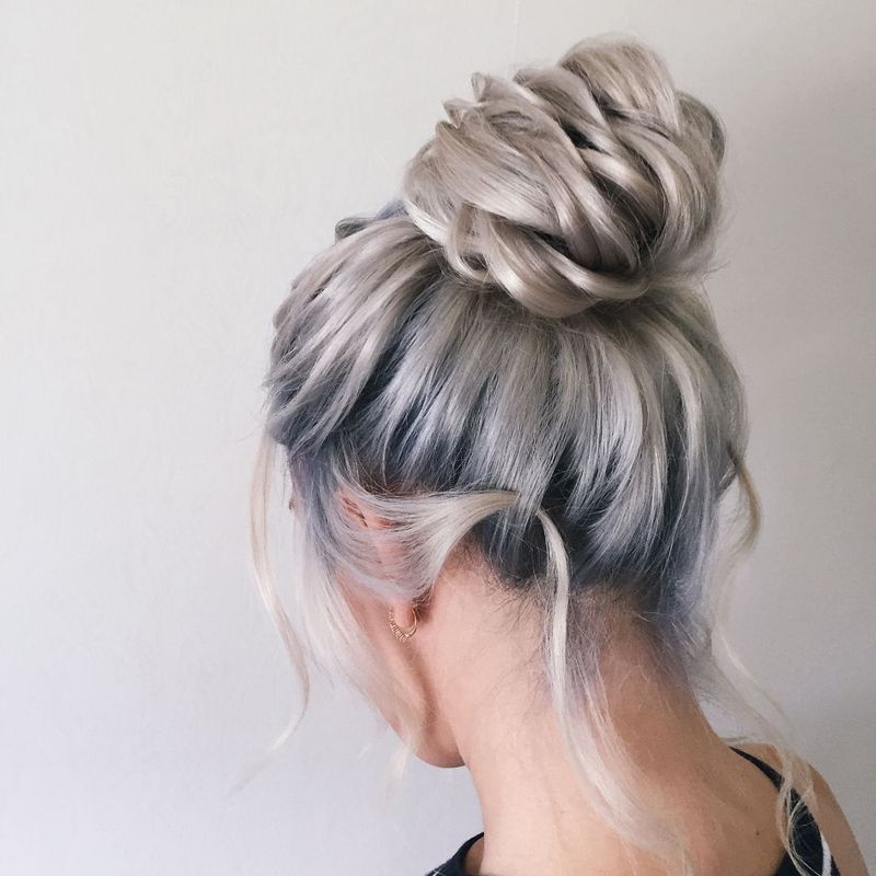 Messy Bun