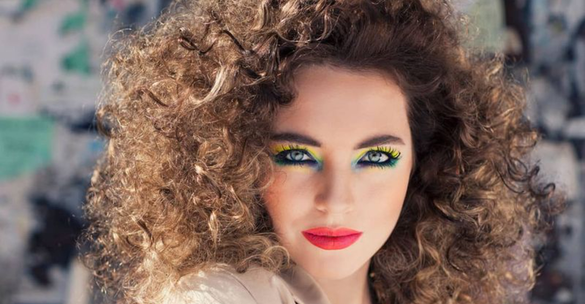 15 Once-Trendy Haircuts That Aren’t Flattering Anymore (Here’s What Works Now)