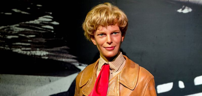 Amelia Earhart's Aviator Crop