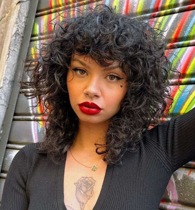 Curly Shag