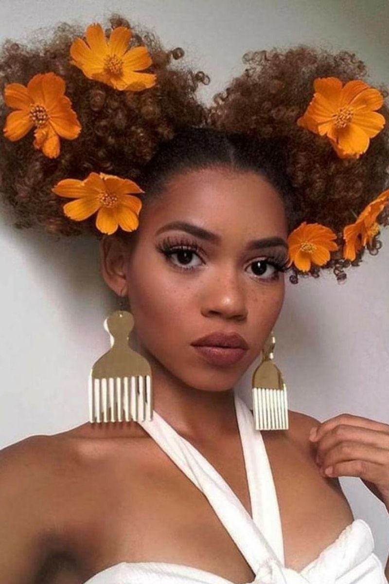 Elegant Floral Puff