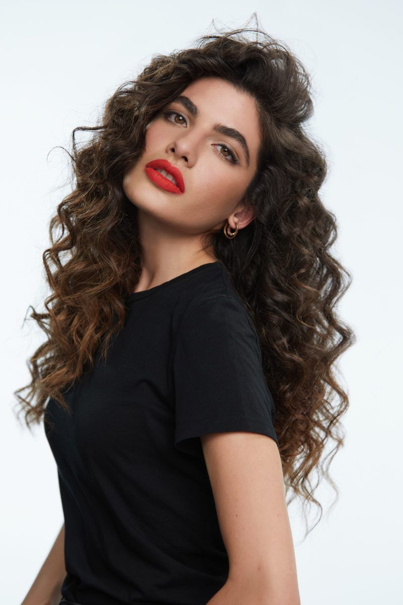 Voluminous Curls