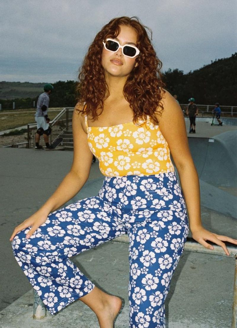 Surfer Girl Texture