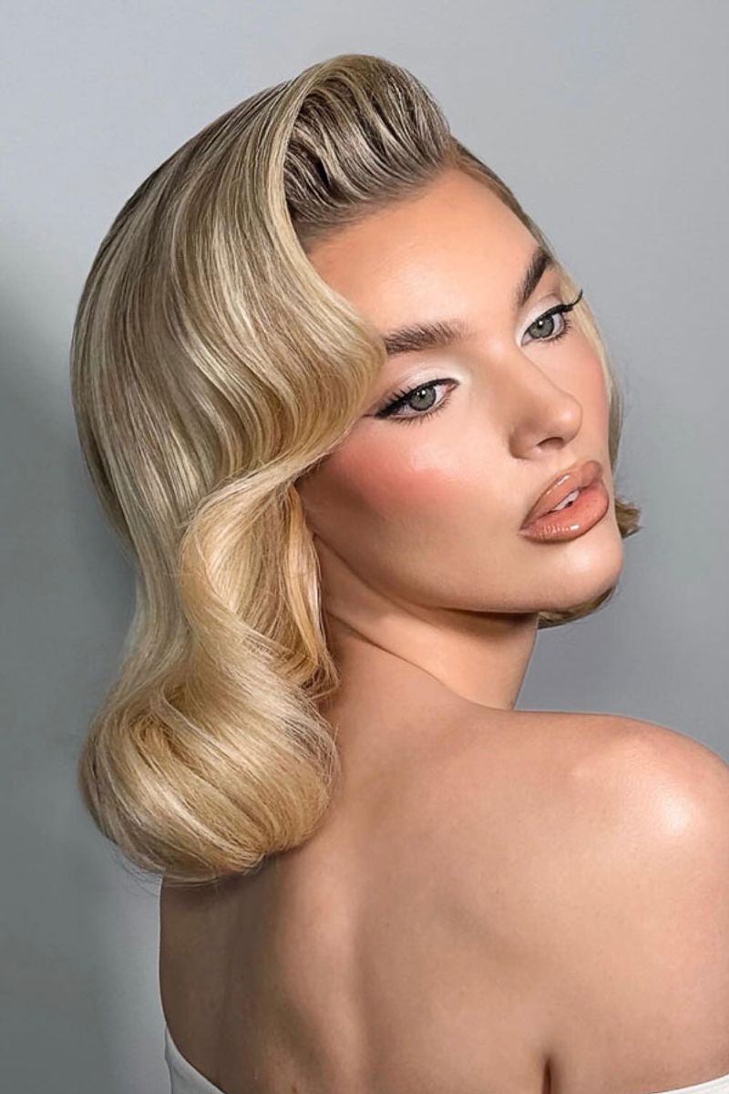 Glamorous Hollywood Waves