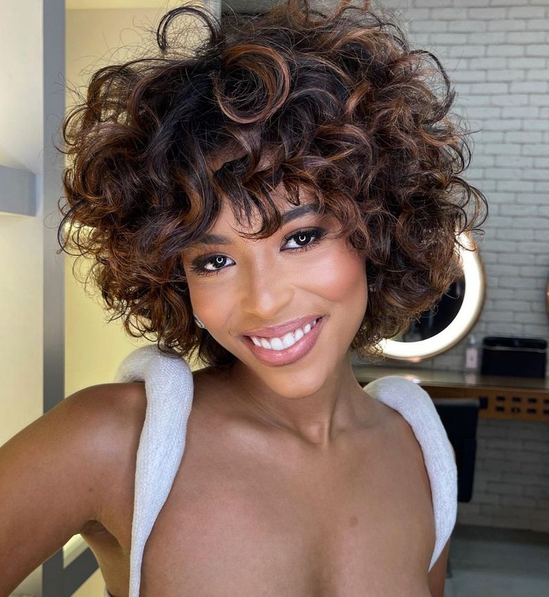 Chic Bangs