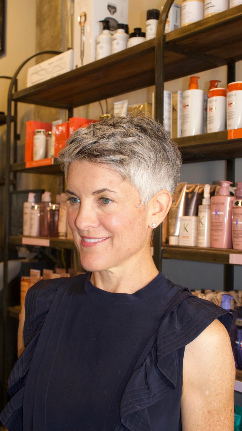 Salon Precision Pixie