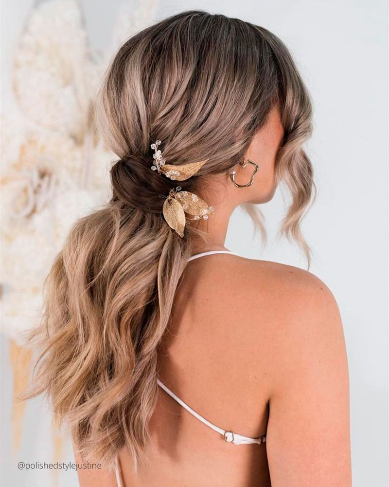 Chic Low Ponytail with Waves