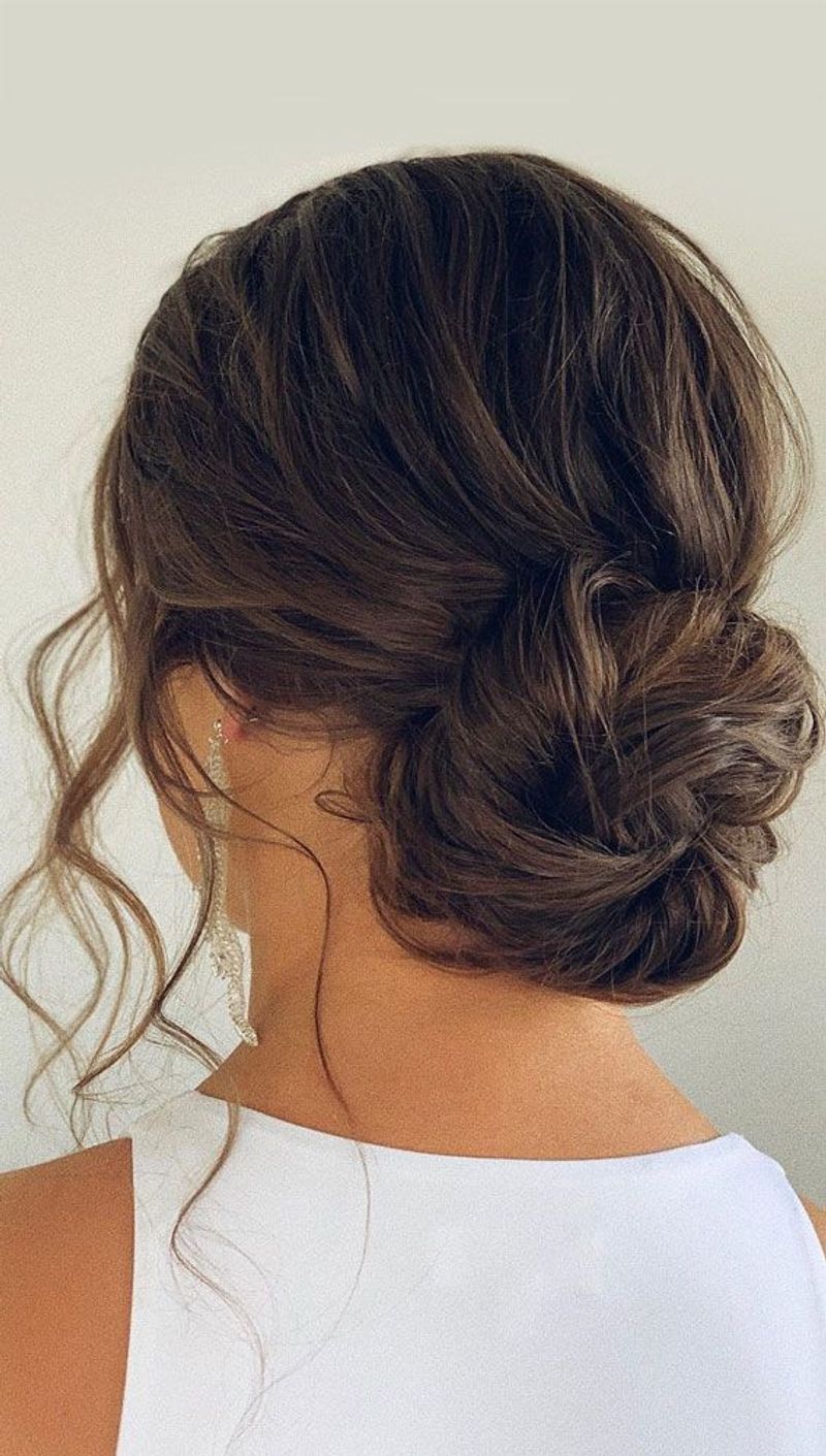 Soft Chignon Bun