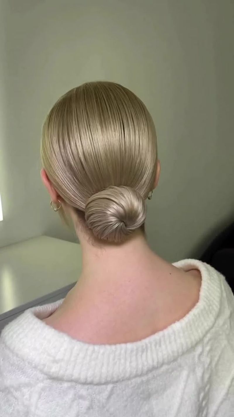 Sporty Shine Bun