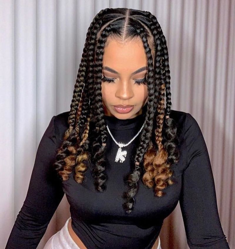 Infinity Knot Braids