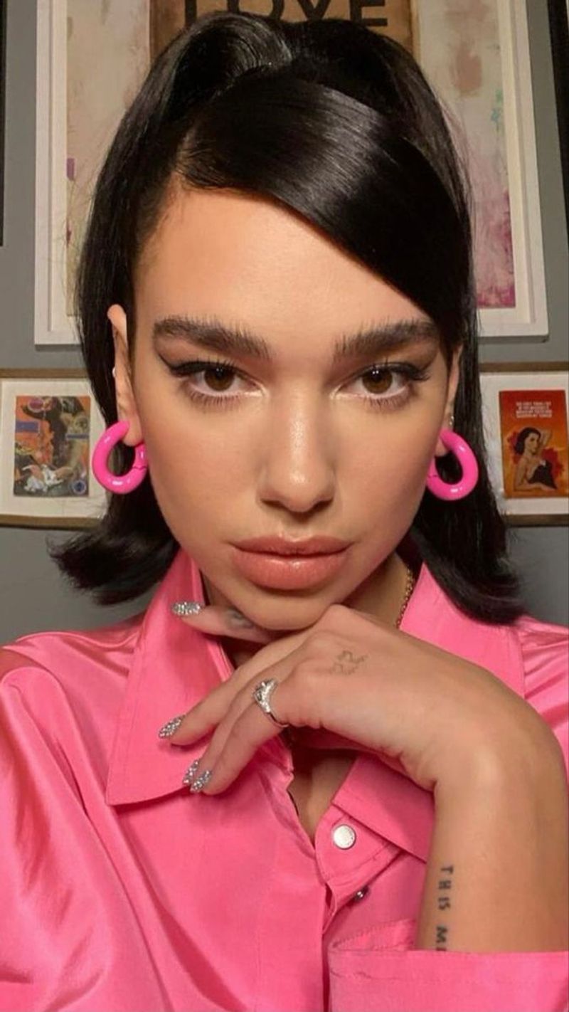 Dua Lipa's Retro Flip