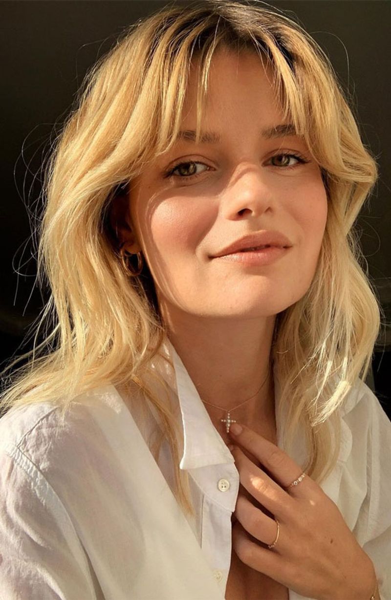 Romantic Curtain Bangs