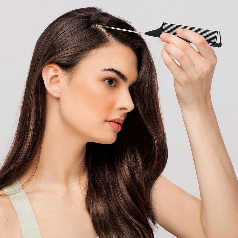 Fine-Tooth Comb for Precision Styling