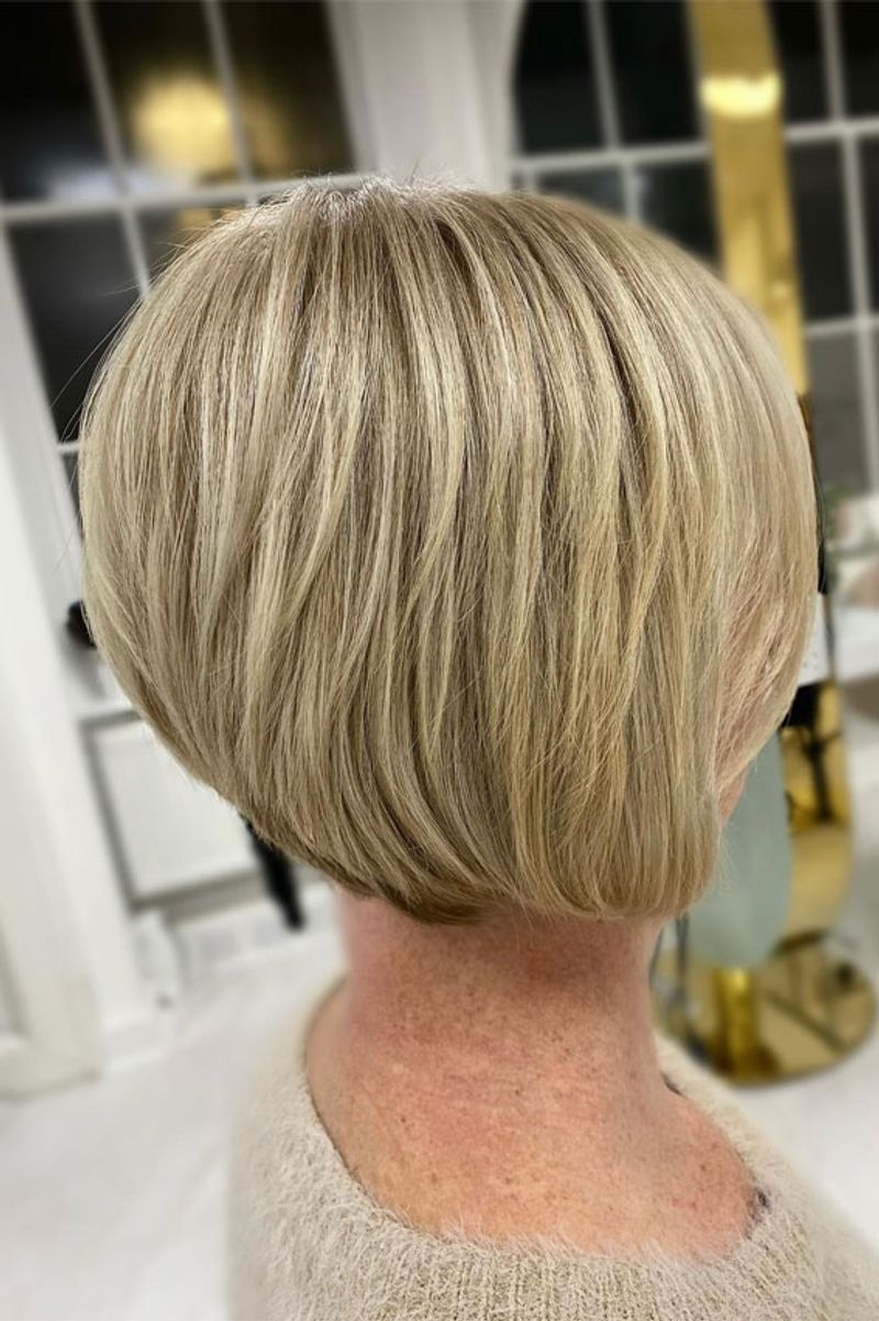 Graduated Bob