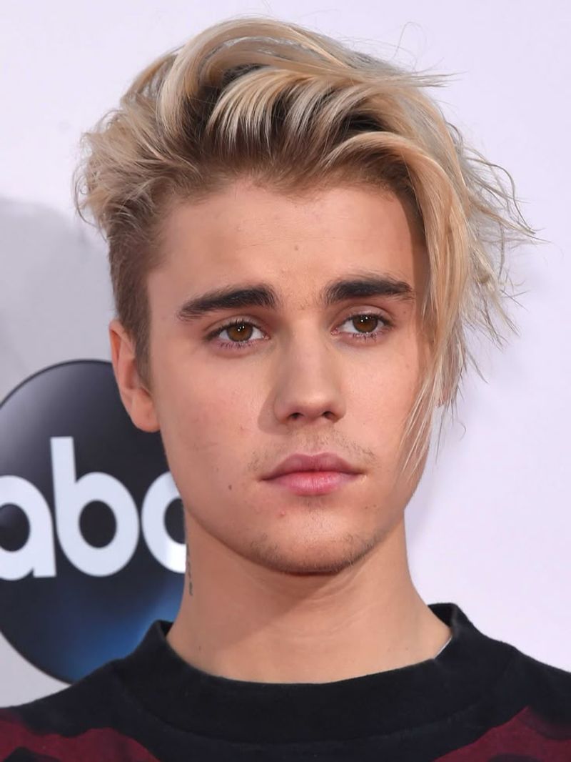 Justin Bieber's Side-Swept Bangs