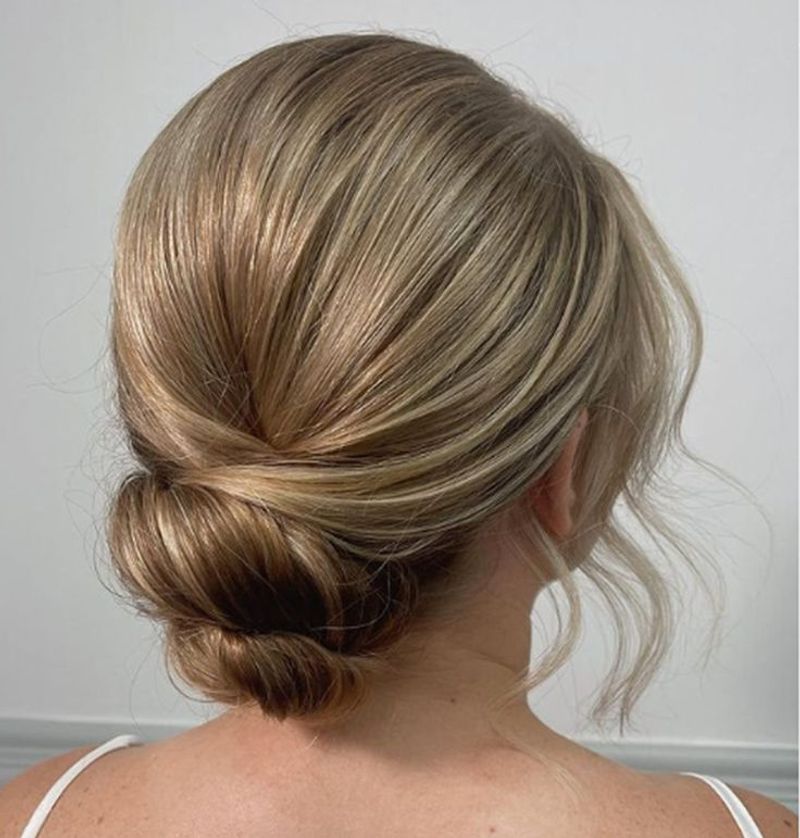 Loose Chignon