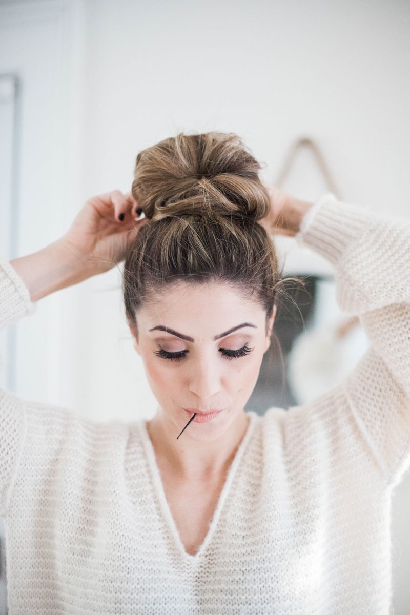 Loose Top Knot