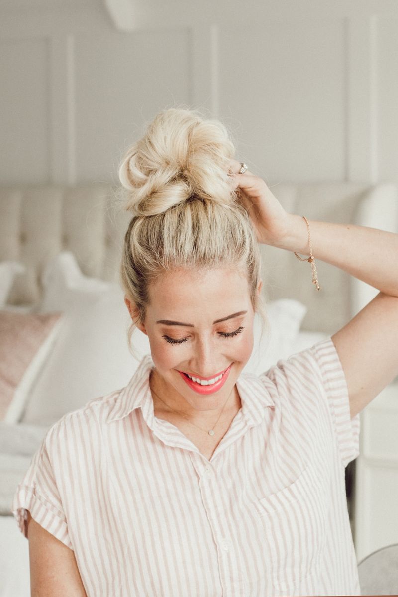 Messy Bun