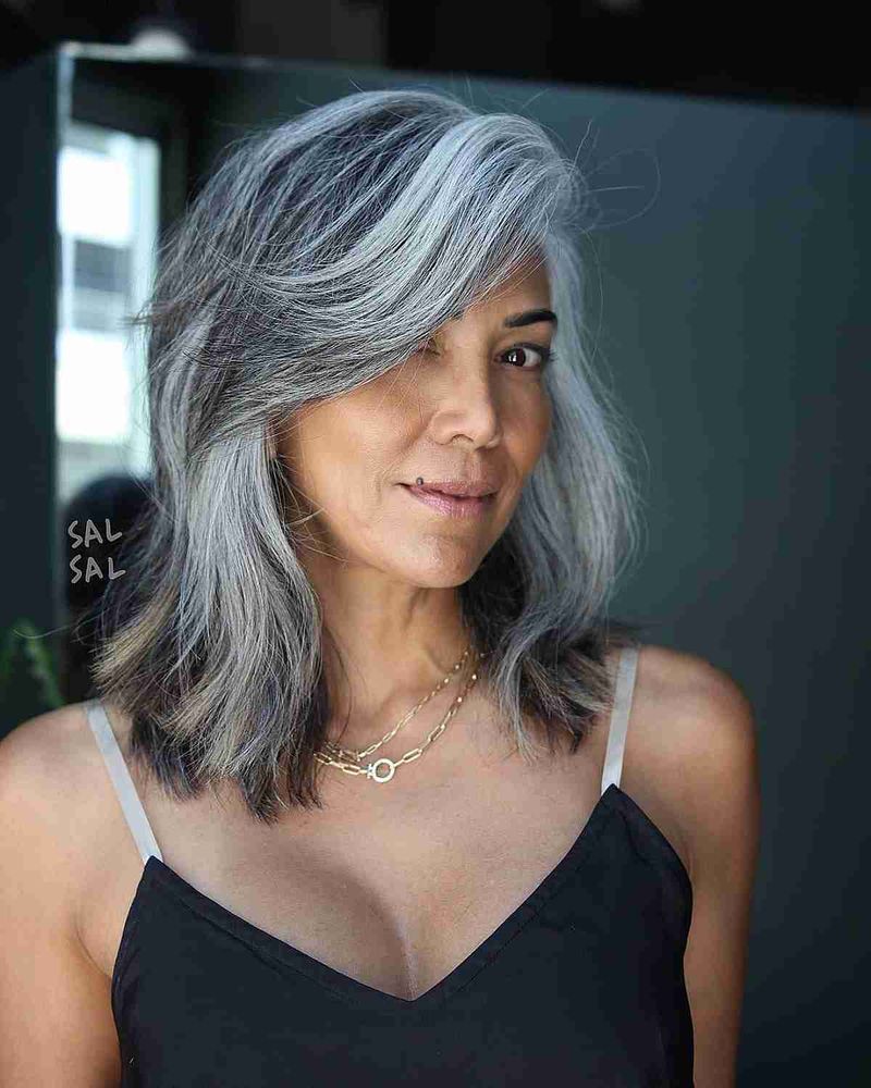 Side-swept Bangs