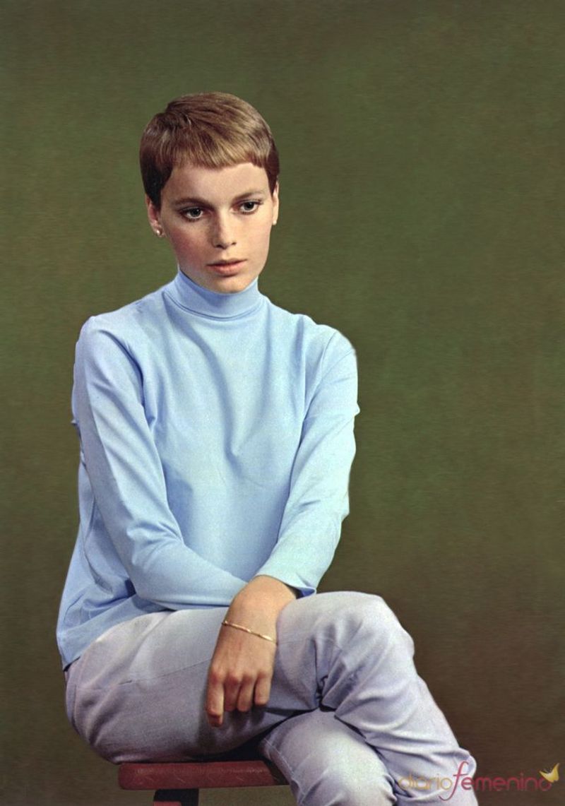 Mia Farrow's Short Crop