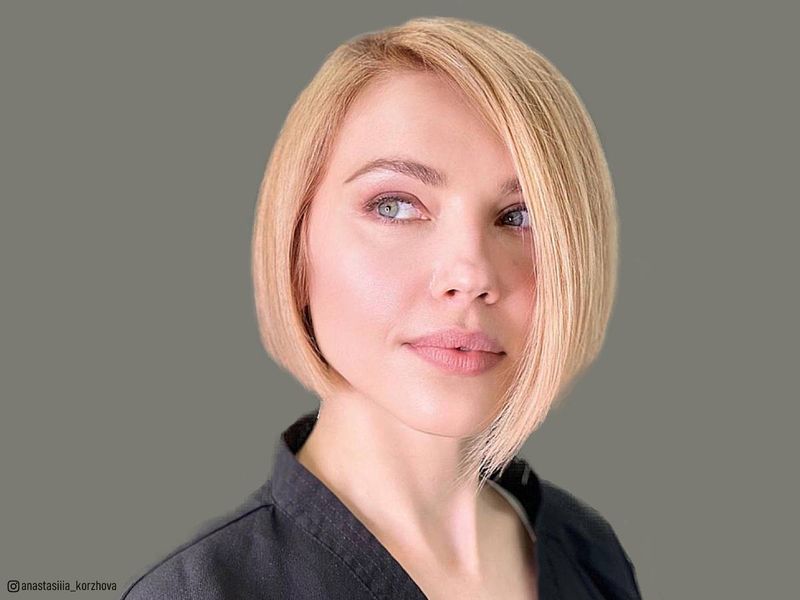 Asymmetrical Bob