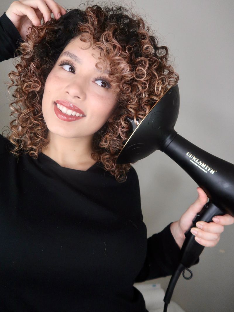 Natural Curls with Diffuser