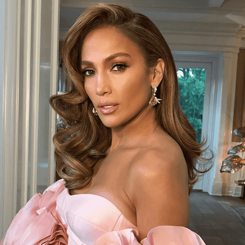 Glamorous Hollywood Waves