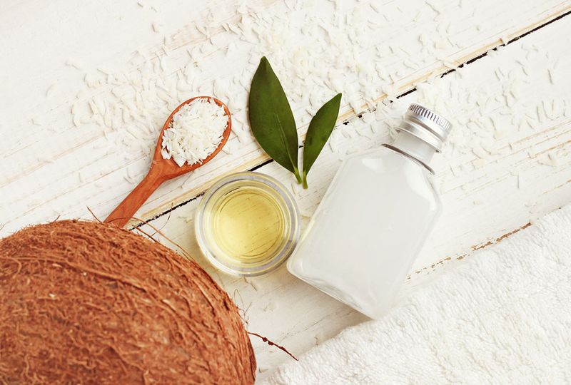 Olive Oil and Sugar Scalp Scrub