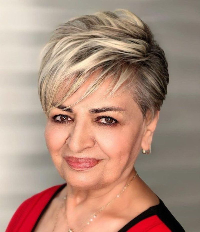Pixie with Highlights