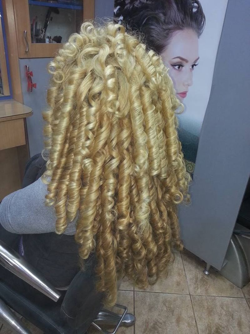 Ribbon Curls