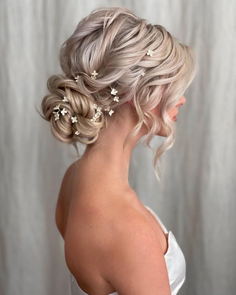 Romantic Curly Bun