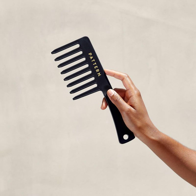 Wide-Tooth Comb