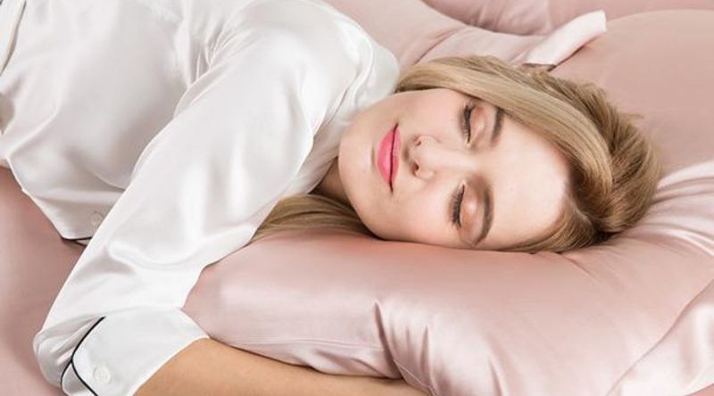 Sleep on a Silk Pillowcase