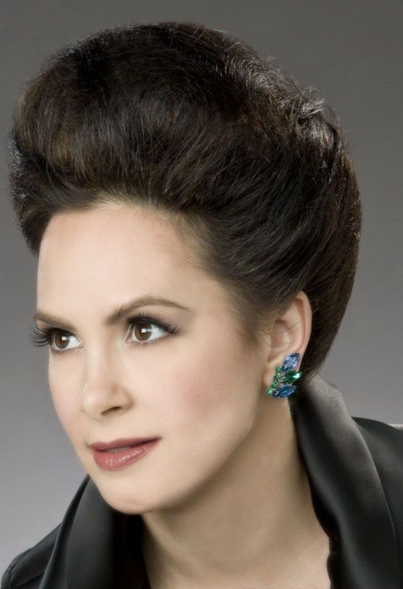 Belle's Bouffant