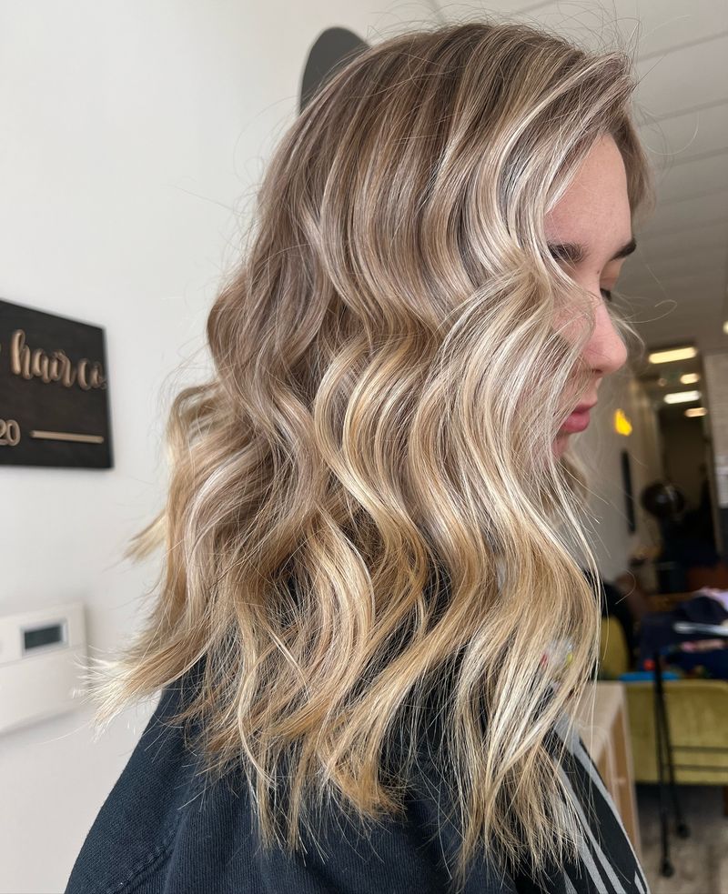 Long Layers with Champagne Blonde Balayage