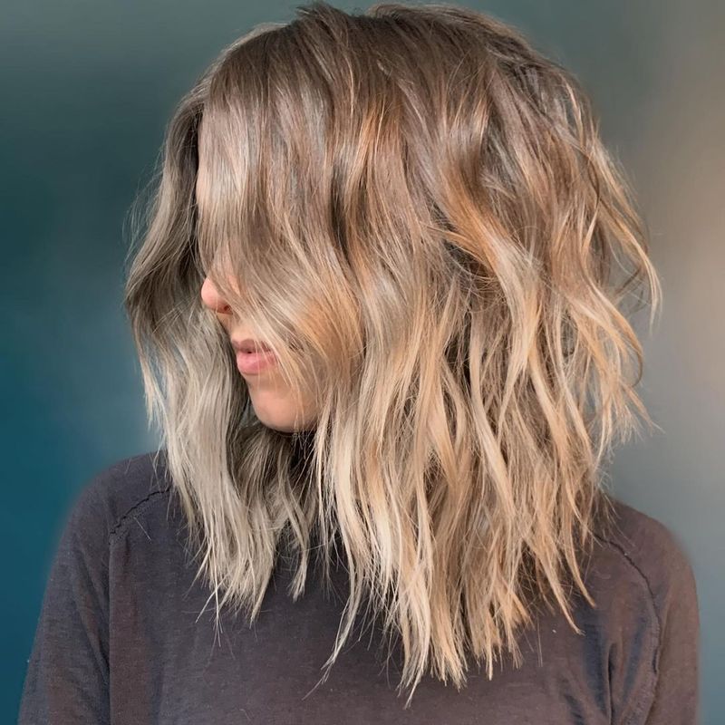 The Messy Wavy Bob