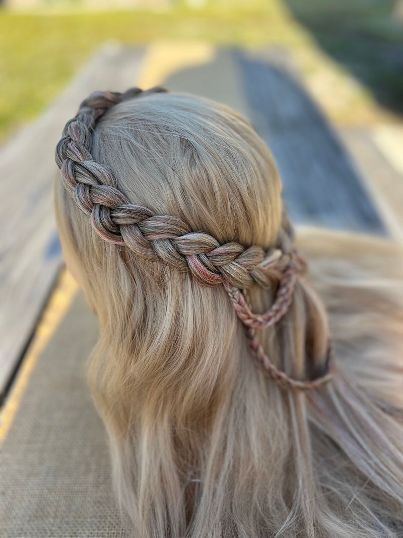 The Loose Halo Braid