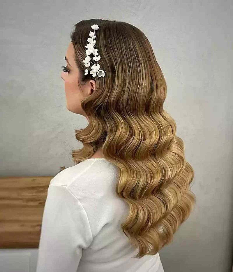 Glamorous Hollywood Wave Perm