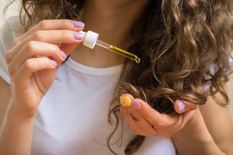 Use Hair Serums Sparingly