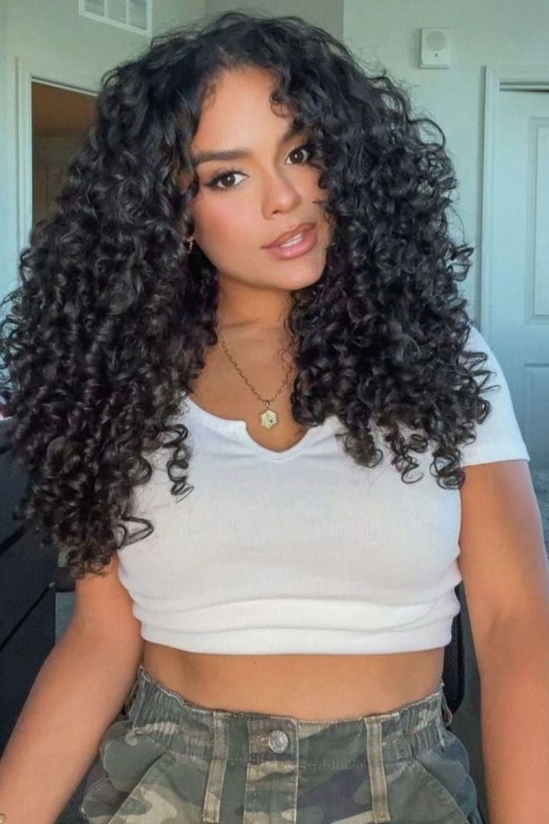 Voluminous Curls for Heart-Shaped Faces