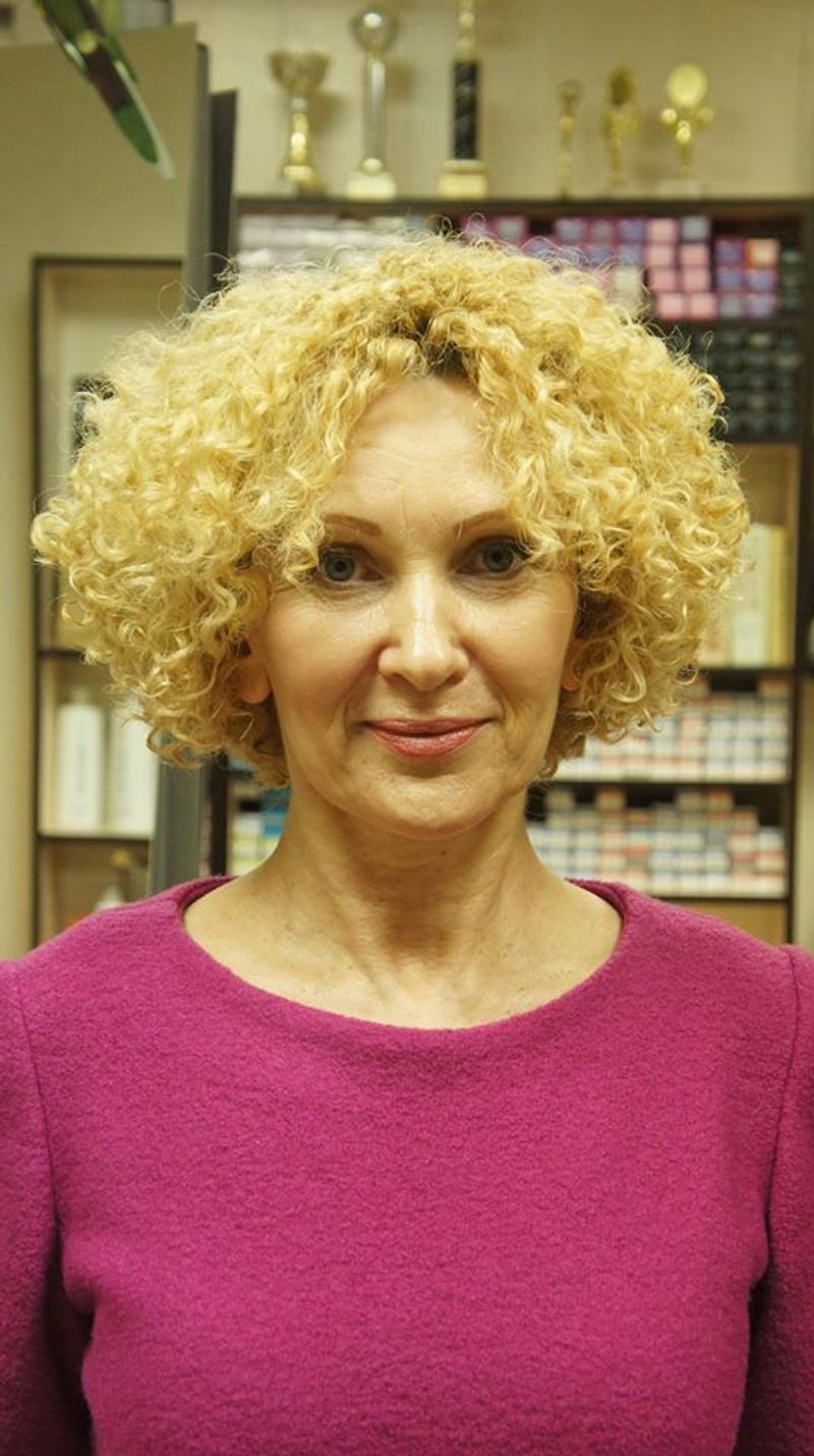 Tightly-Curled Perm