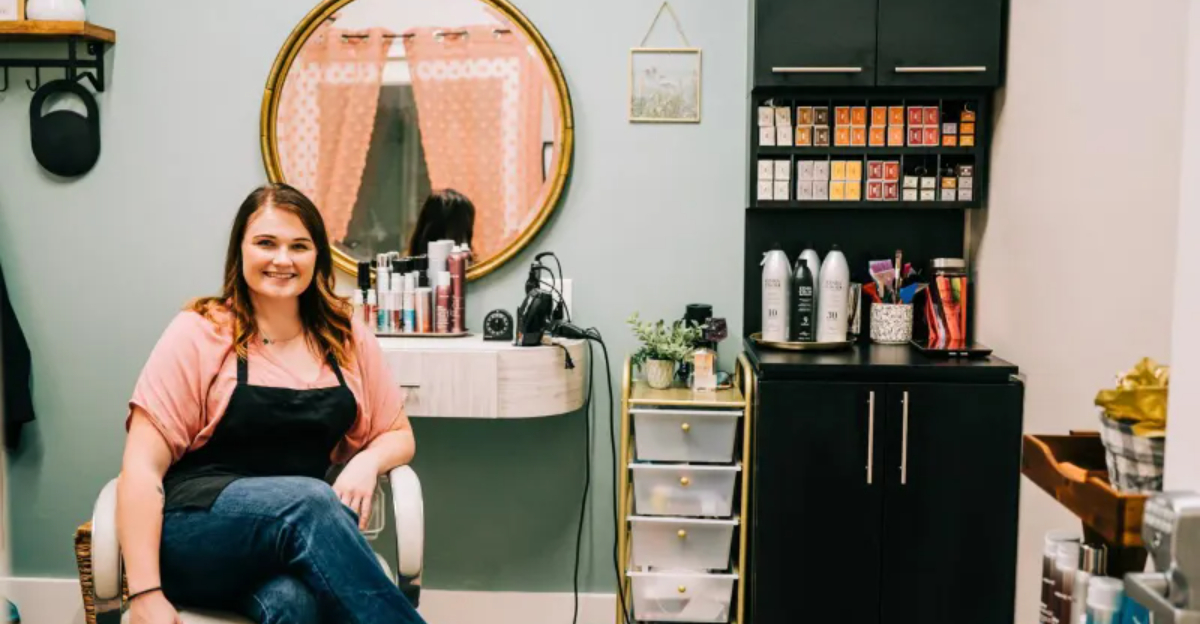 13 Differences Between the Small-Town Hair Salons We Grew Up With and Today’s Fancy Ones