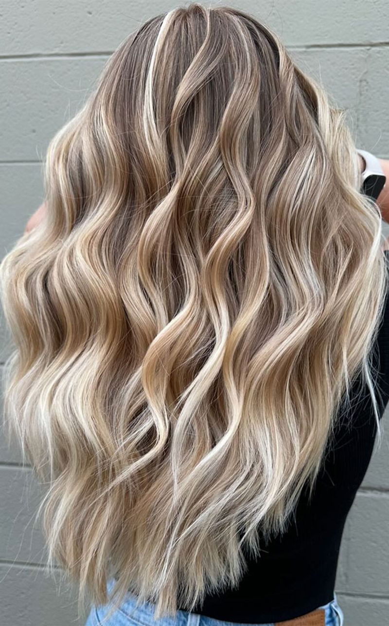 Beige Blonde Highlights
