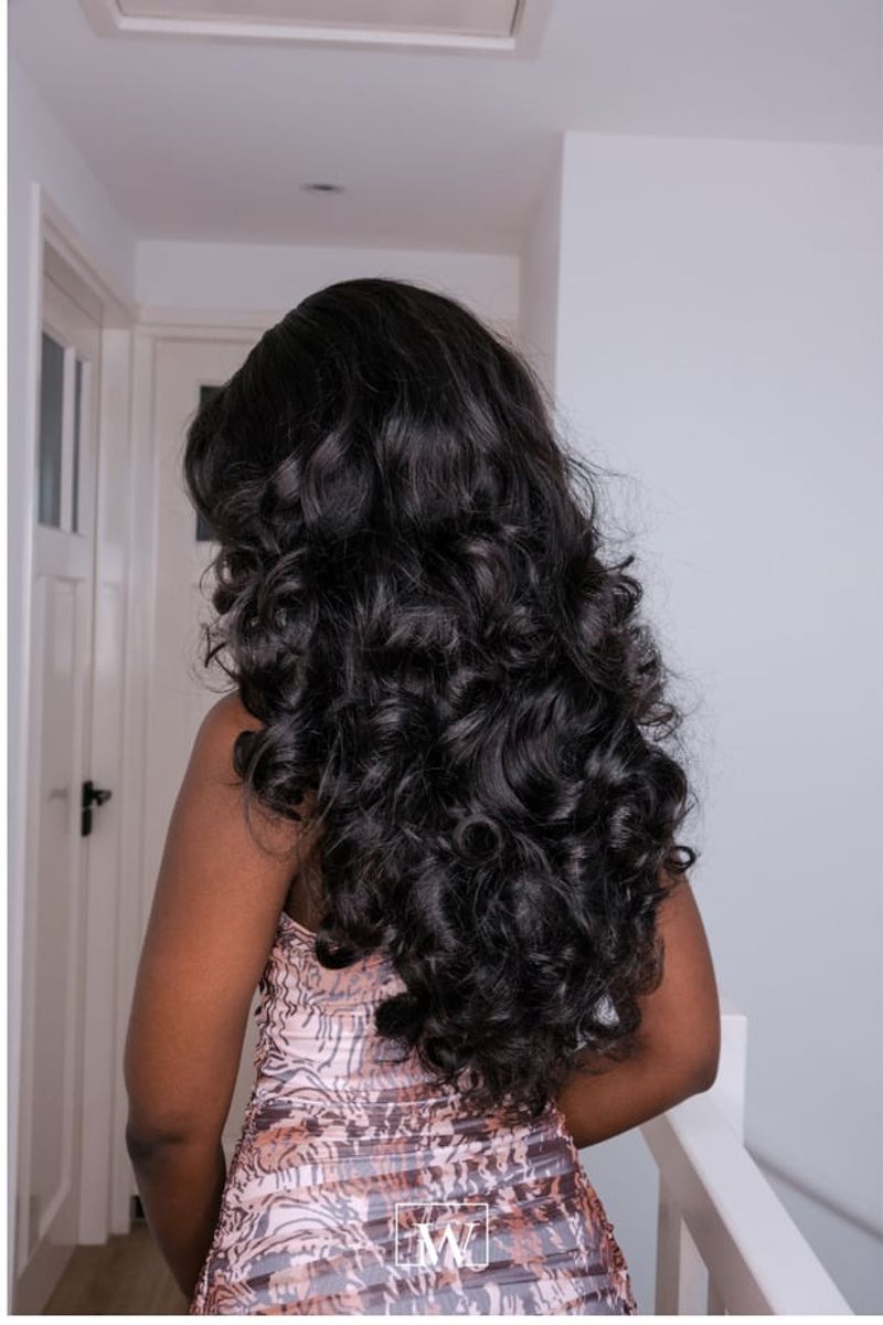 Voluminous Curls
