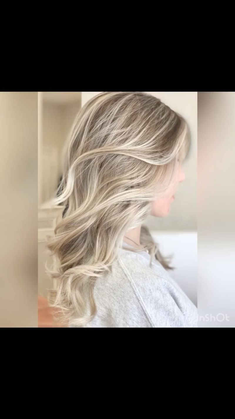 Pearl Suede Blonde