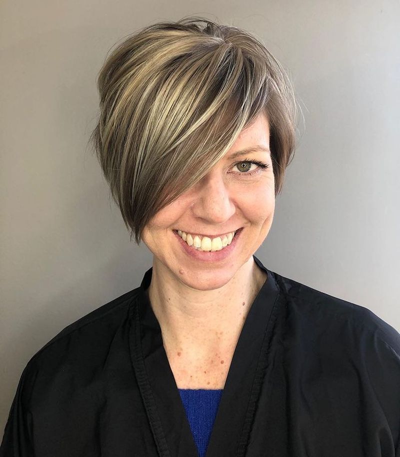 Asymmetrical Cut