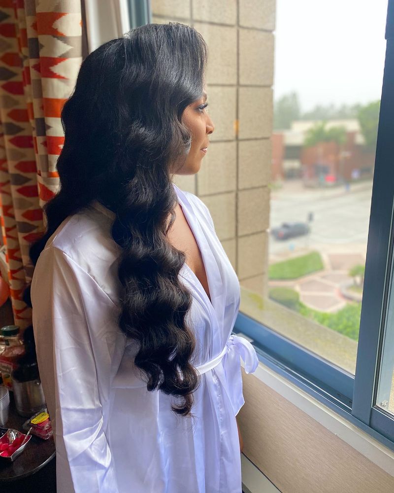 Glam Waves