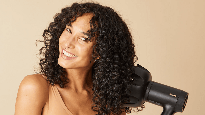 Diffusing Curls
