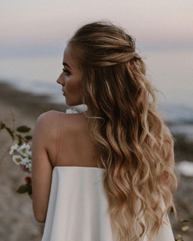 Ethereal Dream Waves